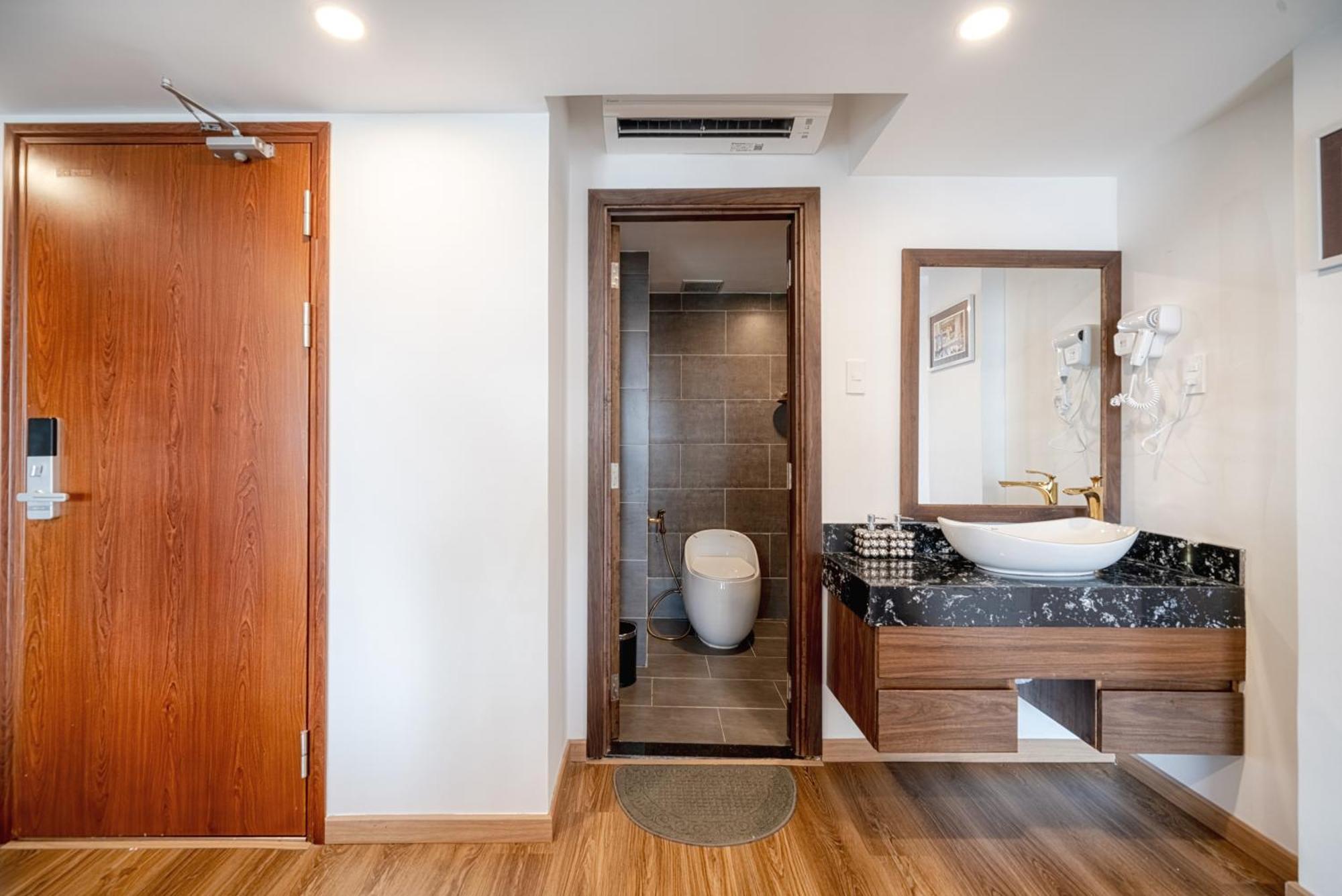 דה נאנג Langmandi Hotel & Apartment מראה חיצוני תמונה